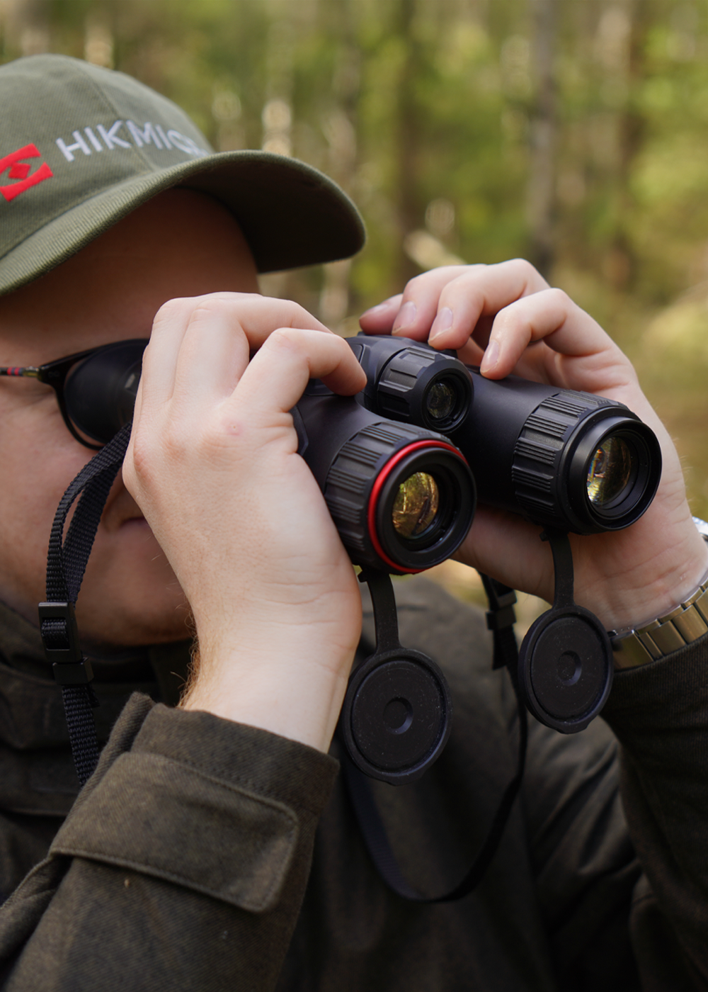 HIKMICRO Habrok 4K Multi-Spectral Binoculars for Wildlife Mobile Slider Image - Reveal Wildlife