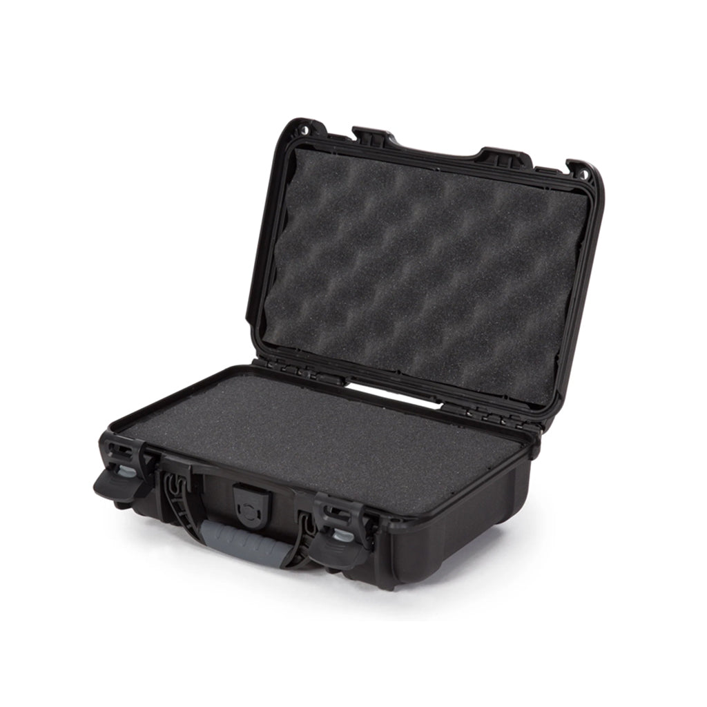 Product image of Nanuk 909 Hard Carry Case - Reveal Wildlife