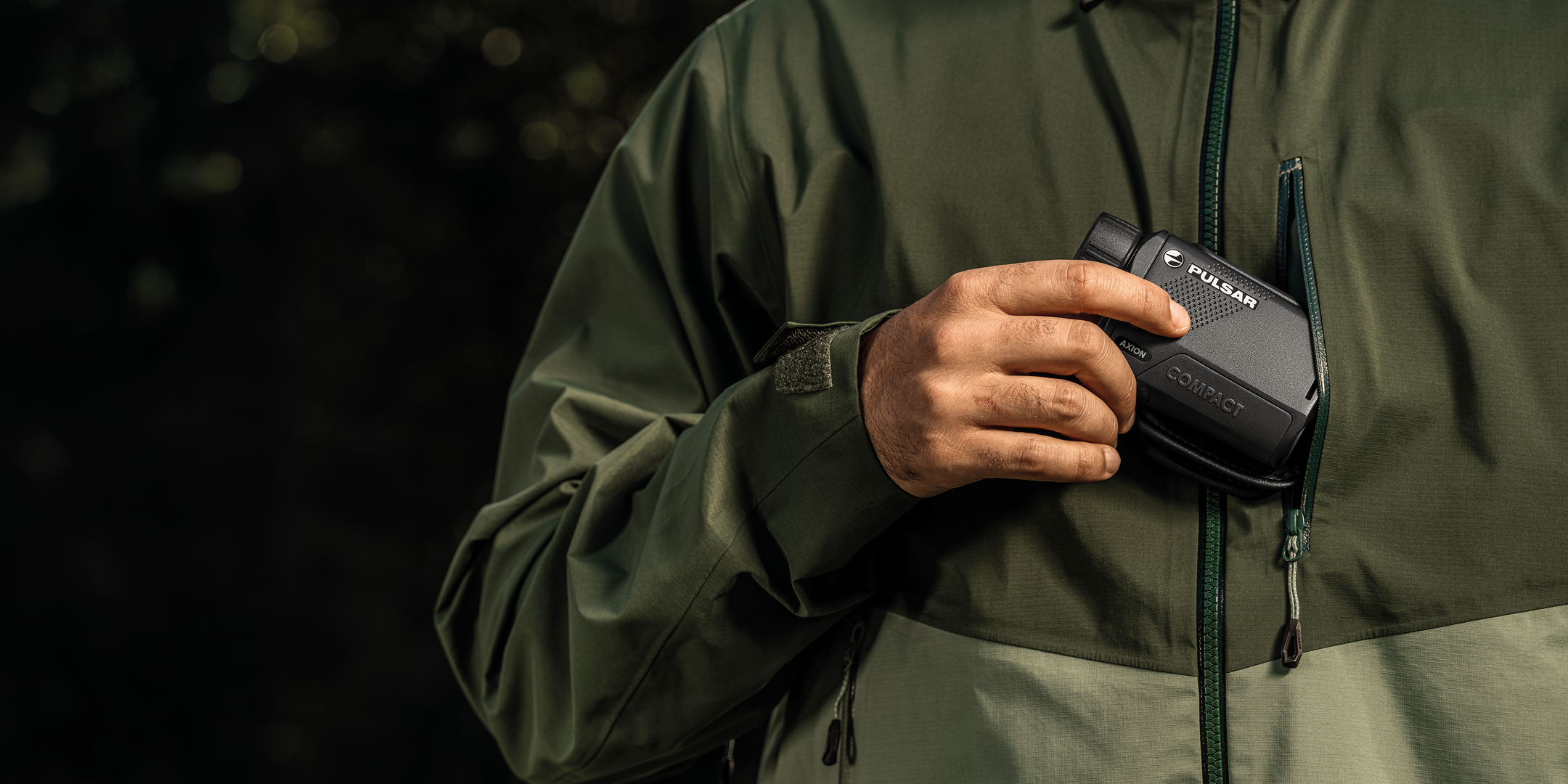 Pulsar Axion Compact Thermal Imaging for Wildlife Web Slider Image - Reveal Wildlife